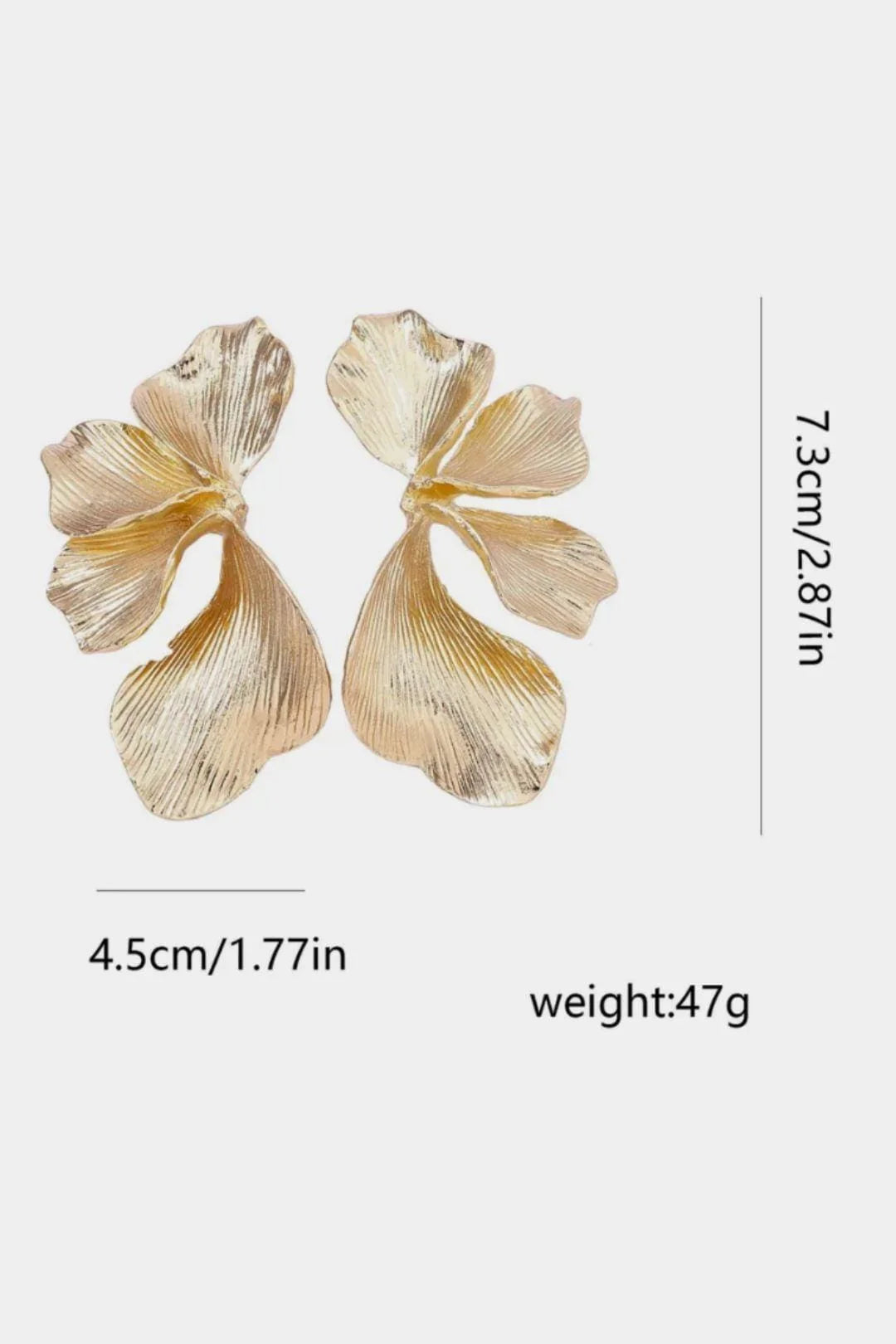 Selena – Gold Statement Leaf Earrings