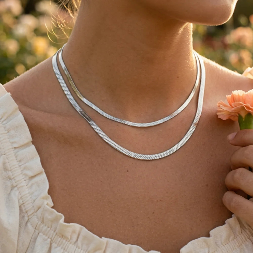 Minimalist Unisex Snake Choker Chain Necklace Stainless Steel Herringbone Gold Plated Boho Vintage Jewelry Gift for Women Men